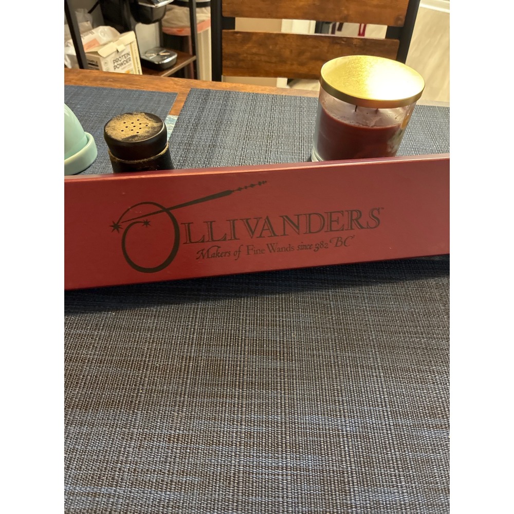 Ollivanders Ash 3 Wand Harry Potter Wizarding World Universal Studios Boxed